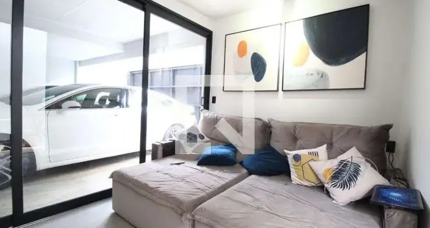 Casa para Aluguel - Patrimônio, 2 Quartos,  115 m² - Uberlândia