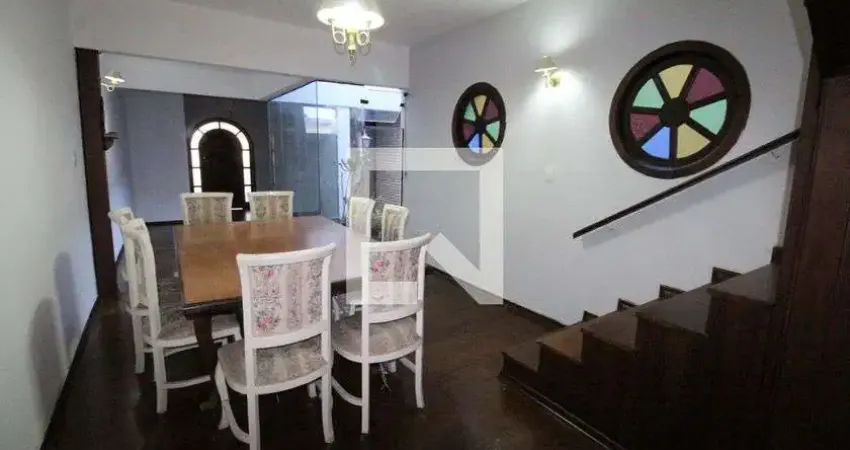 Casa para Aluguel - Vila Mascarenhas Ferraz, 4 Quartos,  212 m² - São José dos Campos