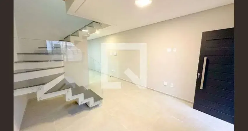 Casa para Aluguel - São João do Rio Vermelho, 2 Quartos,  84 m² - Florianópolis