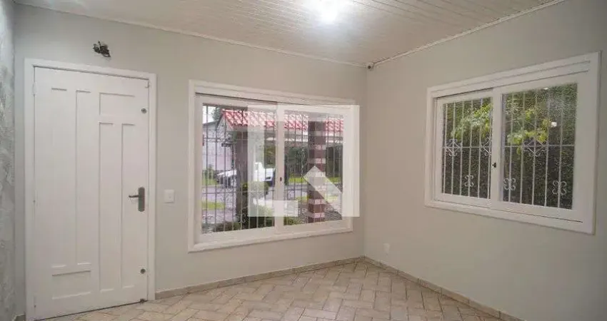 Casa para Aluguel - Industrial, 2 Quartos,  300 m² - Novo Hamburgo