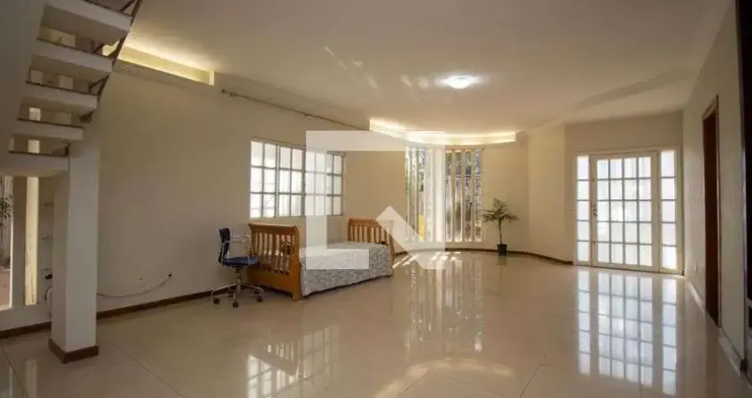 Casa para Aluguel - Asa Sul, 4 Quartos,  520 m² - Brasília