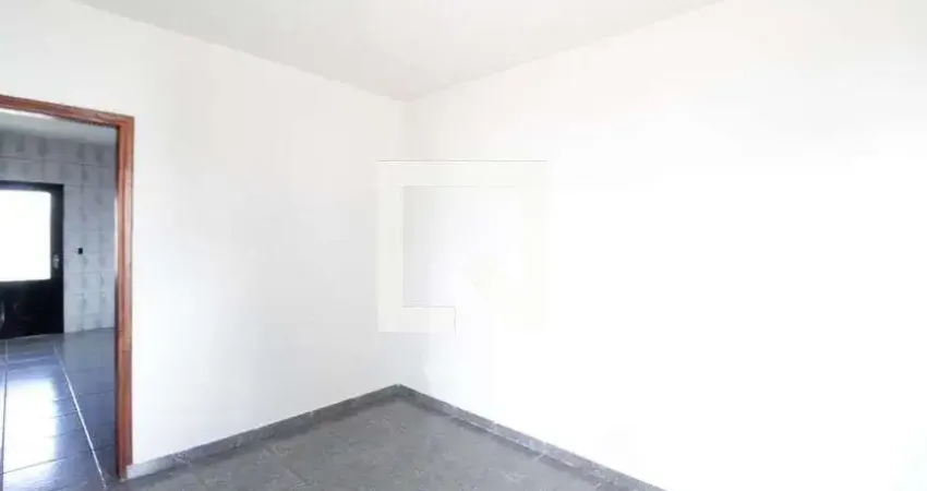 Casa para Aluguel - Osvaldo Rezende, 2 Quartos,  139 m² - Uberlândia