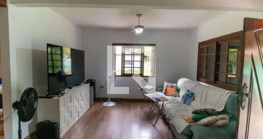 Casa para Aluguel - Piratininga, 4 Quartos,  840 m² - Niterói