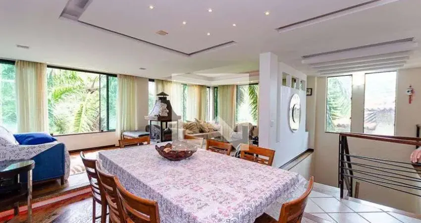 Casa / Sobrado em Condomínio para Aluguel - Engenho do Mato, 5 Quartos,  470 m² - Niterói