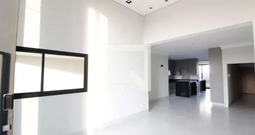Casa / Sobrado em Condomínio para Aluguel - Buritis, 4 Quartos,  232 m² - Uberlândia