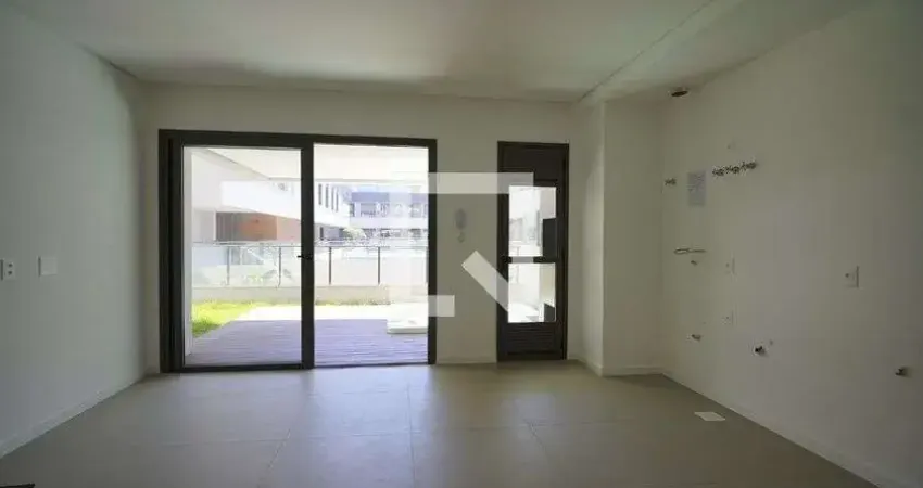 Apartamento para Aluguel - Morro das Pedras, 2 Quartos,  115 m² - Florianópolis