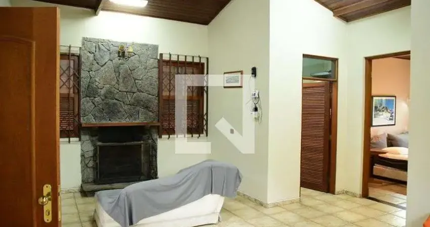 Casa para Aluguel - Parque Mirante da Mata, 3 Quartos,  347 m² - Cotia