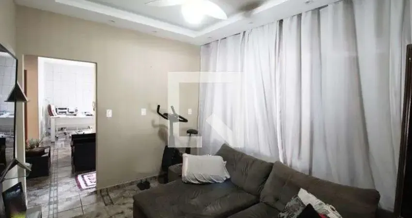 Casa para Aluguel - Tibery, 3 Quartos,  270 m² - Uberlândia