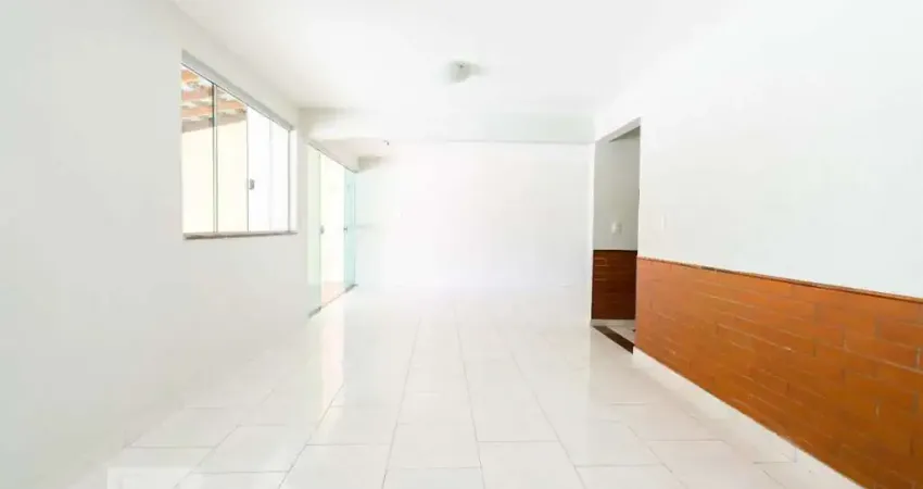 Casa para Aluguel - Guará, 7 Quartos,  400 m² - Brasília