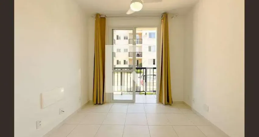 Apartamento para Aluguel - Cachoeira do Bom Jesus, 2 Quartos,  55 m² - Florianópolis