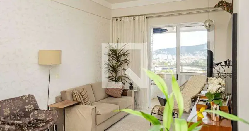 Apartamento para Aluguel - Itacorubi, 2 Quartos,  75 m² - Florianópolis