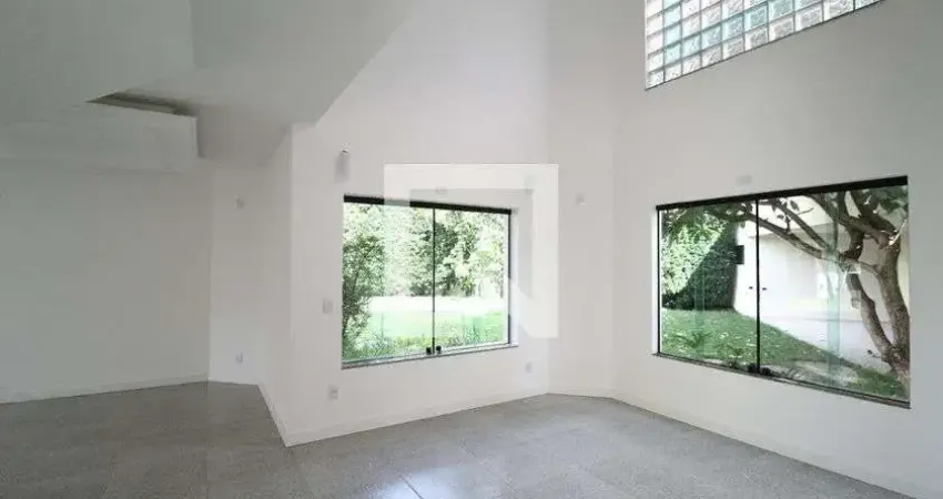 Casa para Aluguel - Jardim Karaiba, 4 Quartos,  420 m² - Uberlândia