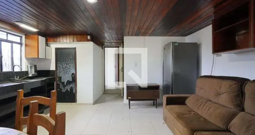 Casa para Aluguel - Trindade, 2 Quartos,  90 m² - Florianópolis