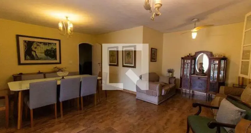 Casa para Aluguel - Piratininga, 4 Quartos,  710 m² - Niterói