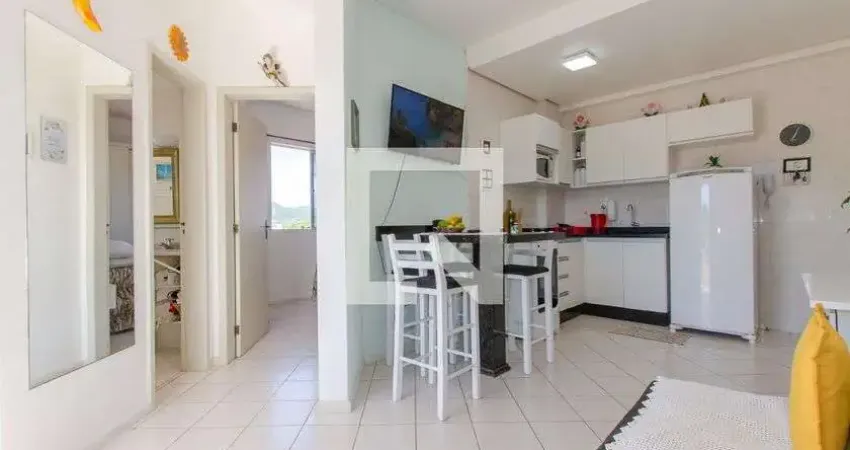 Apartamento para Aluguel - Cachoeira do Bom Jesus, 1 Quarto,  45 m² - Florianópolis