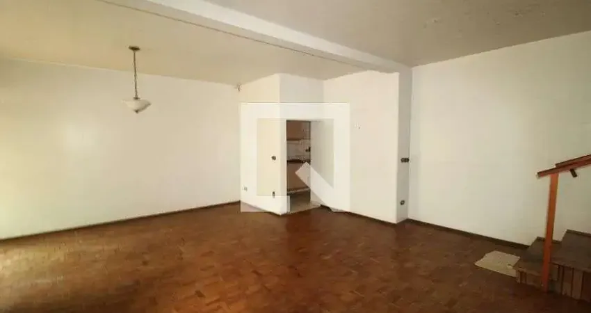 Casa para Aluguel - Saraiva, 3 Quartos,  300 m² - Uberlândia