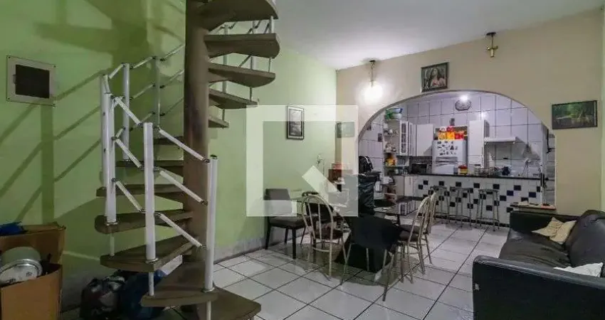 Casa para Aluguel - Parque dos Camargos, 3 Quartos,  305 m² - Barueri