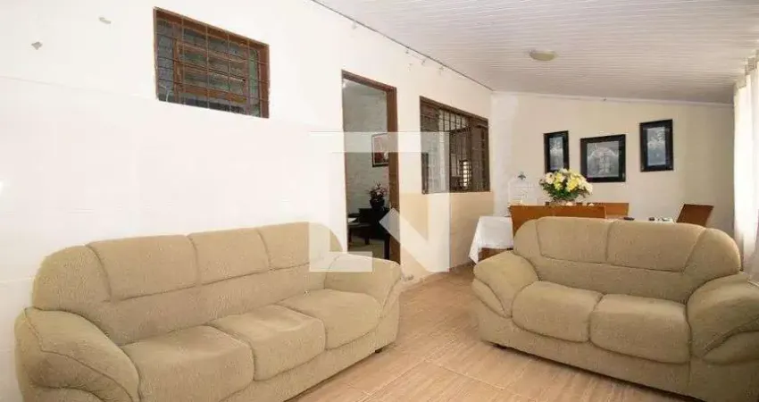 Casa / Sobrado em Condomínio para Aluguel - Ceilândia, 3 Quartos,  150 m² - Brasília
