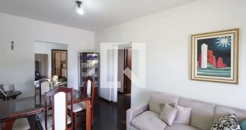 Casa para Aluguel - Tabajaras, 3 Quartos,  200 m² - Uberlândia
