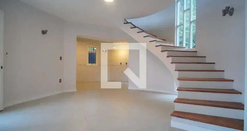 Casa para Aluguel - Cristo Rei, 3 Quartos,  350 m² - São Leopoldo