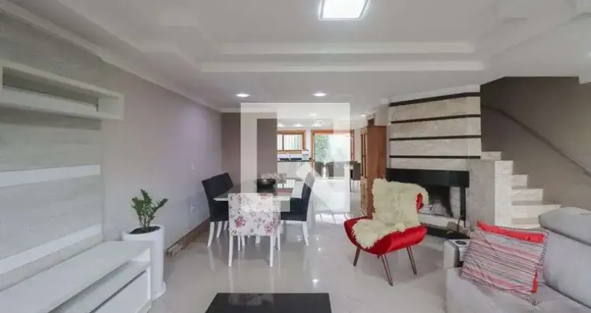 Casa para Aluguel - Jardim América, 3 Quartos,  218 m² - São Leopoldo