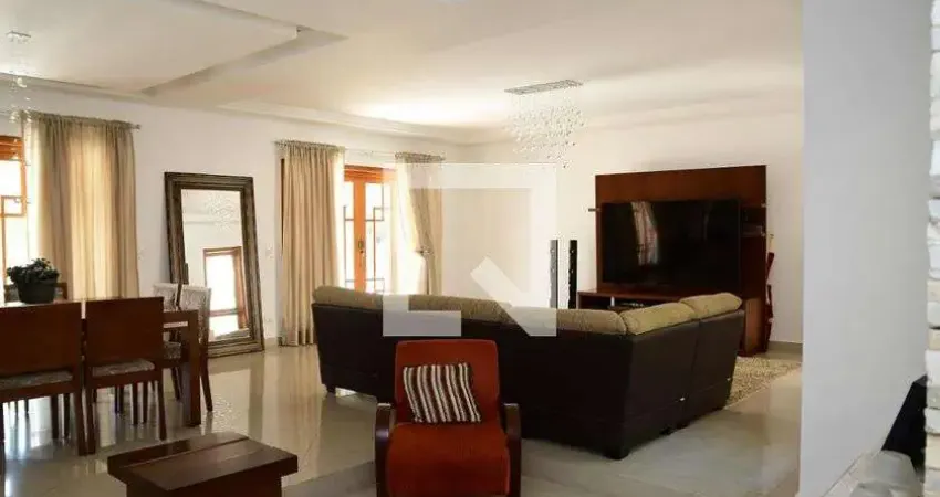 Casa / Sobrado em Condomínio para Aluguel - Jardim Passargada I, 5 Quartos,  670 m² - Cotia