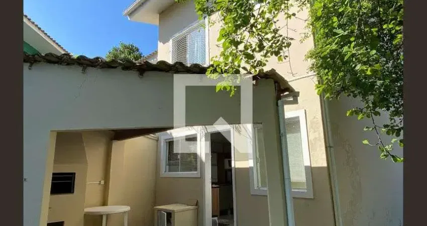 Casa para Aluguel - Ingleses, 2 Quartos,  130 m² - Florianópolis