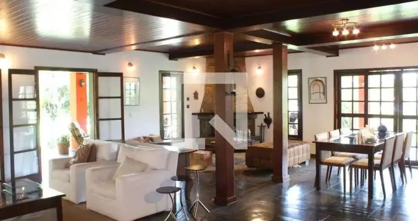 Casa / Sobrado em Condomínio para Aluguel - Granja Viana II, 3 Quartos,  470 m² - Cotia