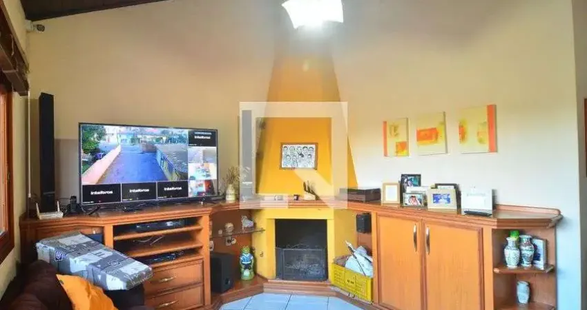 Casa para Aluguel - Rio Branco, 3 Quartos,  400 m² - Canoas