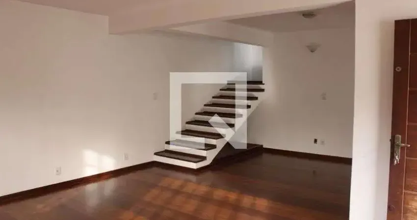 Casa para Aluguel - Vila Nomura, 3 Quartos,  250 m² - Cotia