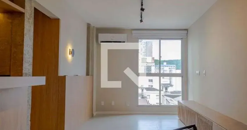 Apartamento para Aluguel - Centro, 2 Quartos,  65 m² - Florianópolis
