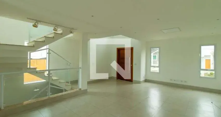 Casa / Sobrado em Condomínio para Aluguel - Algarve, 3 Quartos,  230 m² - Cotia