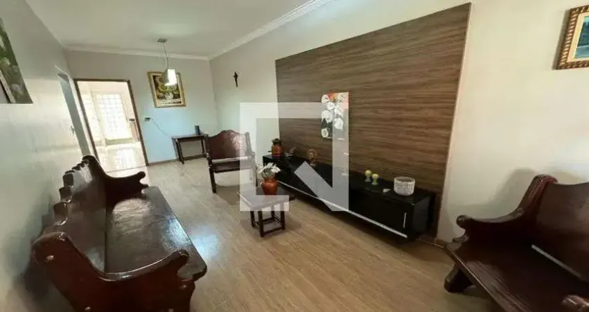Casa para Aluguel - Distrito de Bonfim Paulista, 3 Quartos,  400 m² - Ribeirão Preto
