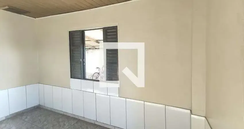 Casa para Aluguel - Feitoria, 2 Quartos,  80 m² - São Leopoldo