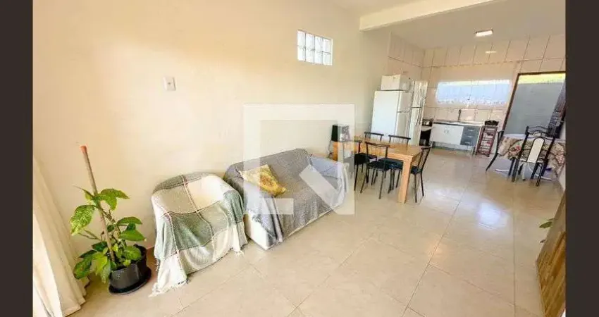 Casa para Aluguel - São João do Rio Vermelho, 2 Quartos,  90 m² - Florianópolis