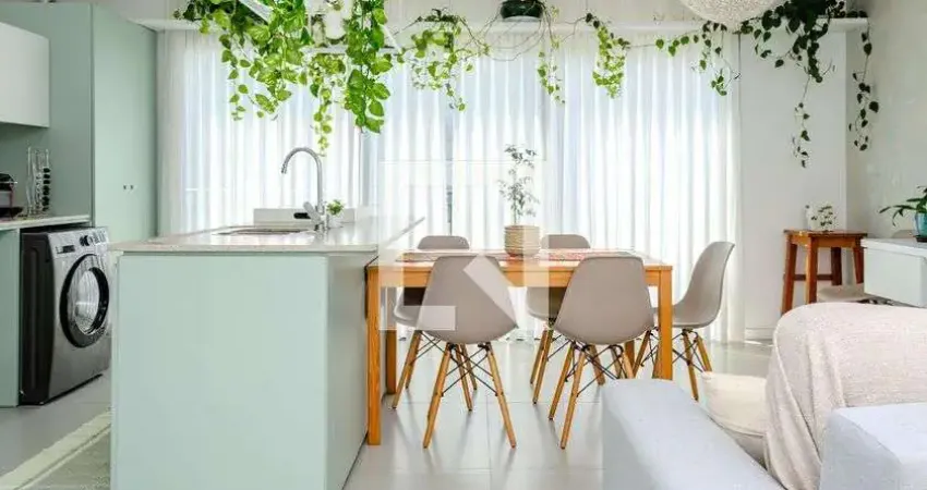 Apartamento para Aluguel - Rio Tavares, 2 Quartos,  68 m² - Florianópolis