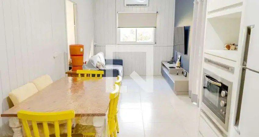 Casa para Aluguel - Campeche, 2 Quartos,  90 m² - Florianópolis
