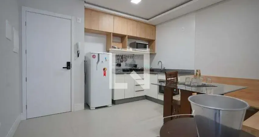 Kitnet / Stúdio para Aluguel - Trindade, 1 Quarto,  50 m² - Florianópolis