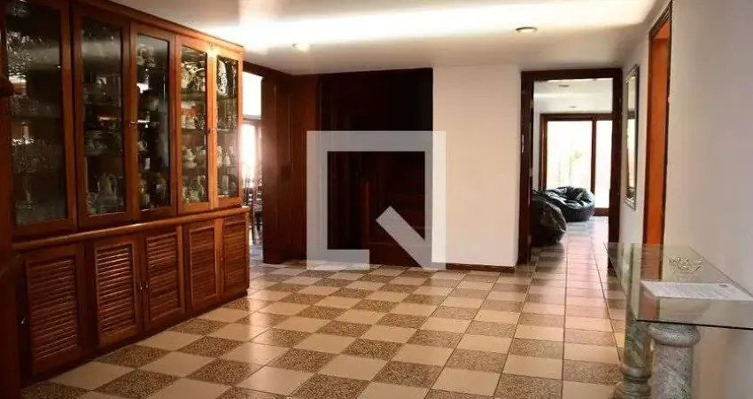 Casa / Sobrado em Condomínio para Aluguel - Jardim Passargada I, 6 Quartos,  600 m² - Cotia