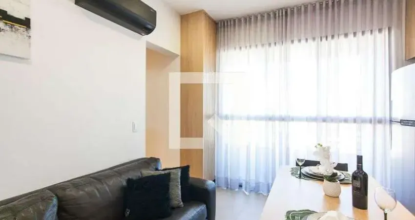 Apartamento para Aluguel - Saraiva, 1 Quarto,  34 m² - Uberlândia