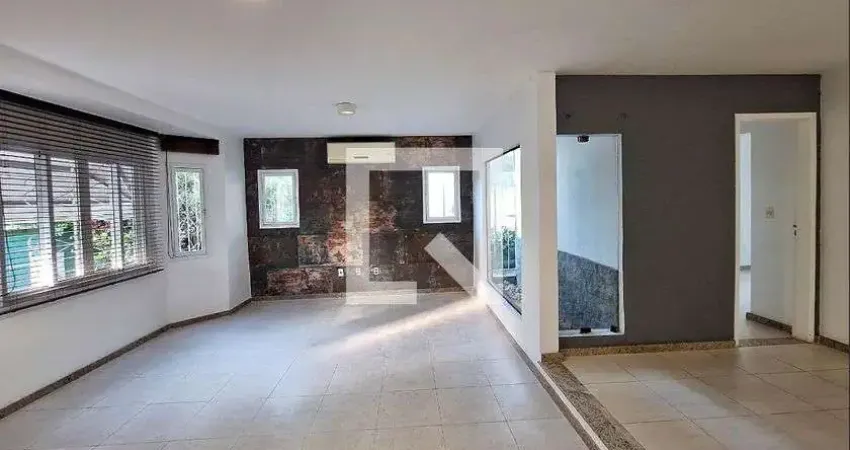 Casa / Sobrado em Condomínio para Aluguel - Cantagalo, 3 Quartos,  200 m² - Niterói