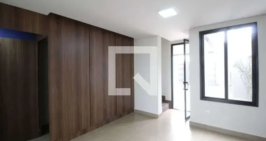 Casa para Aluguel - Aclimação, 3 Quartos,  124 m² - Uberlândia