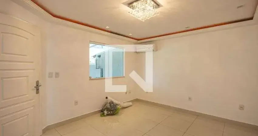 Casa para Aluguel - Maravista, 3 Quartos,  180 m² - Niterói