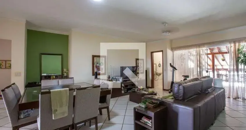 Casa para Aluguel - Parque dos Lagos, 3 Quartos,  365 m² - Ribeirão Preto