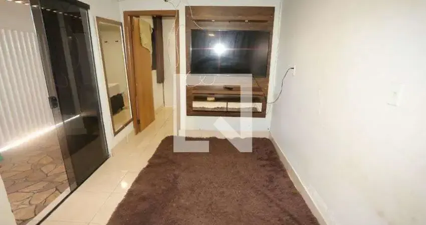 Casa para Aluguel - Riacho Fundo II, 2 Quartos,  40 m² - Brasília