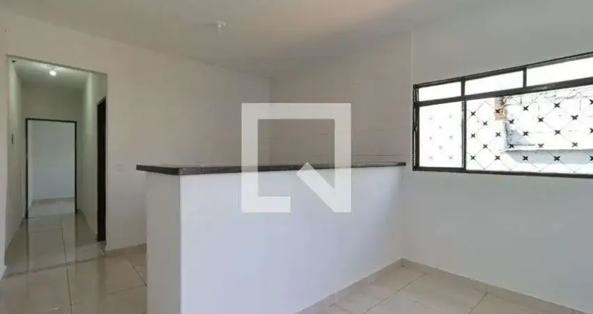 Casa para Aluguel - Parque Ribeirão Preto, 2 Quartos,  850 m² - Ribeirão Preto