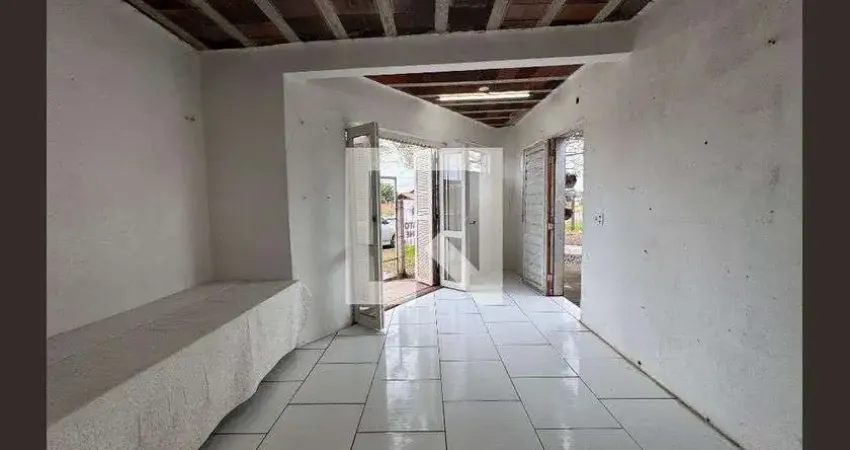 Casa para Aluguel - São Miguel, 1 Quarto,  24 m² - São Leopoldo