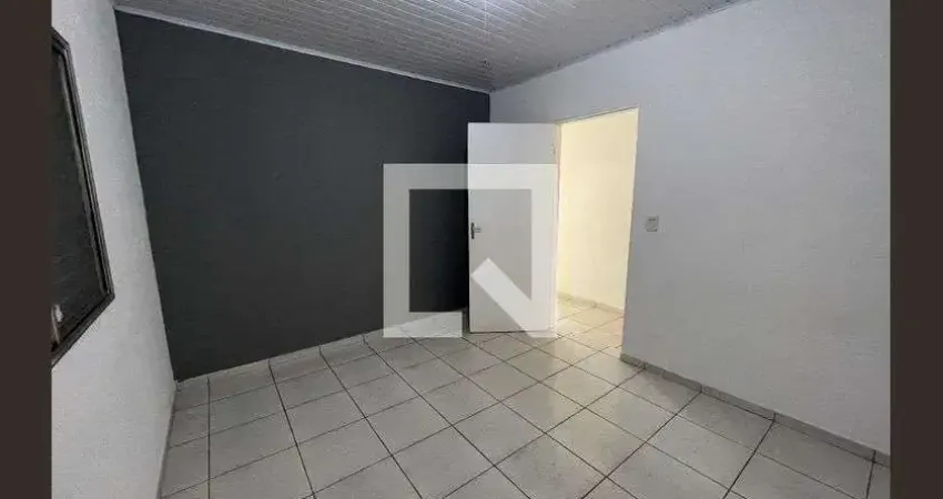 Casa para Aluguel - Jardim dos Ipês, 4 Quartos,  70 m² - Cotia