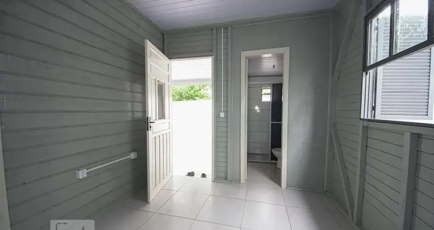 Casa para Aluguel - Santos Dumond, 8 Quartos,  160 m² - São Leopoldo