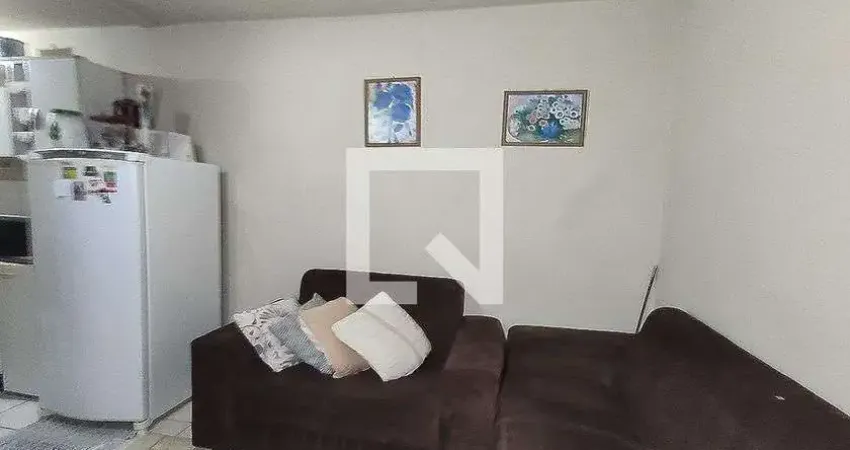 Apartamento para Aluguel - Duque de Caxias, 2 Quartos,  52 m² - São Leopoldo